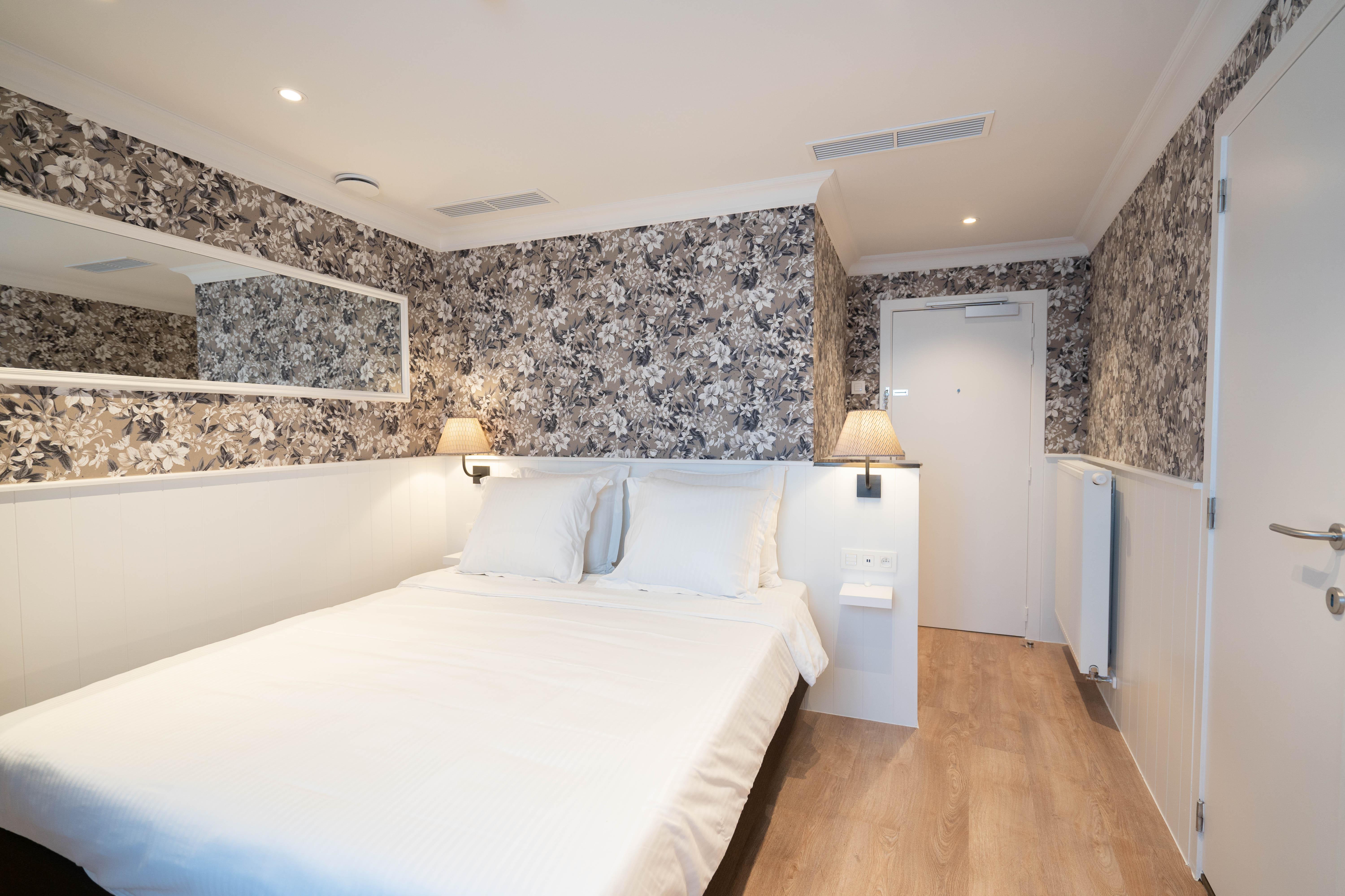 Du Theatre Hotel 3*